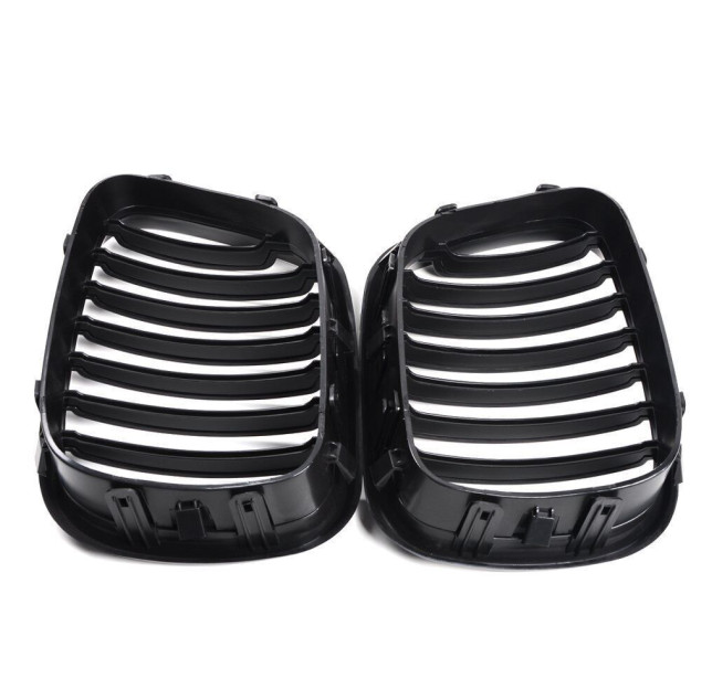 Nieren Grill Kühlergrill Bmw X5 E53 Schwarz Nieren Grill Kühlergrill Bmw X5 E53 Schwarz – Ersatzteil kaufen