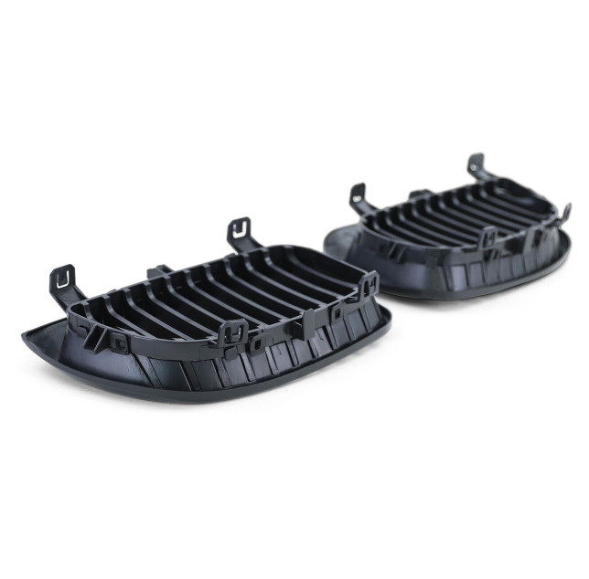 Nieren Grill / Kühlergrill BMW 1er E81 & E87 Vorfacelift 09/2004-09/2007 Schwarz – Ersatzteil kaufen