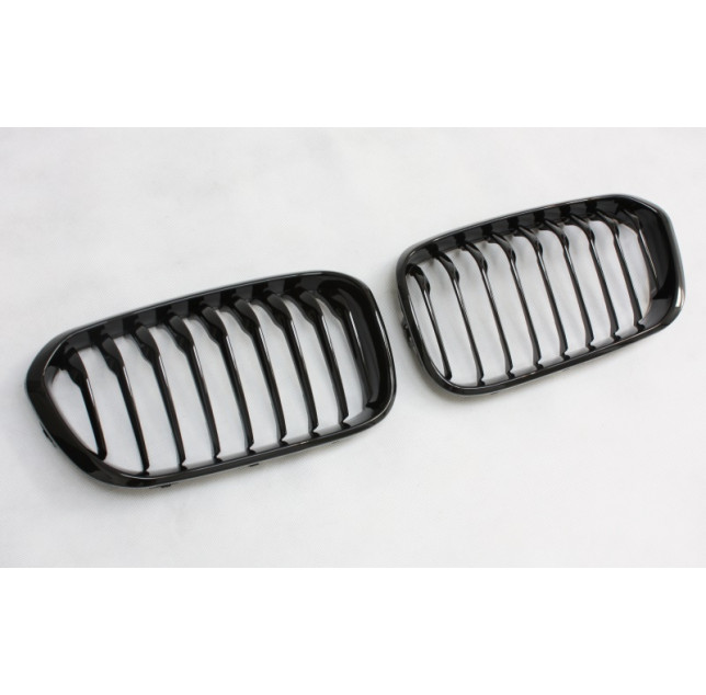 Nieren Grill Kühlergrill Bmw 1er F20 F21 Schwarz Glanz Nieren Grill Kühlergrill Bmw 1er F20 F21 Schwarz Glanz – Autoersatzteil kaufen