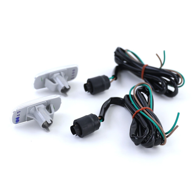 Seitenblinker Set Audi A8 4G A4 8D2 A3 8L A6 C5 TT 8N A2 Weiss – Ersatzteil kaufen